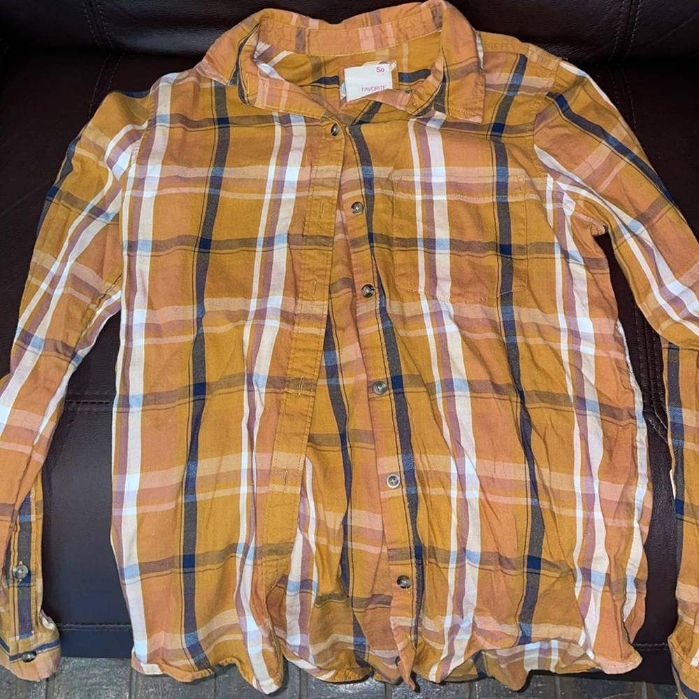New (no tags) never warn light long sleeve flannel shirt